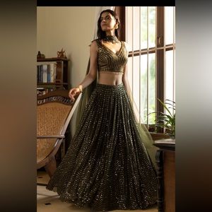 Elegant Olive Green Women's Dress